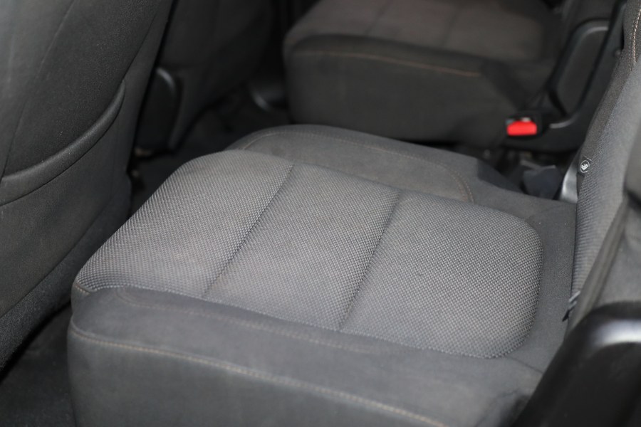 2019 Chevrolet Traverse AWD 4dr LT Cloth w/1LT, available for sale in Jamaica, New York | Hillside Auto Mall Inc.. Jamaica, New York 2019 Chevrolet Traverse AWD 4dr LT Cloth w/1LT, available for sale in Jamaica, New York | Hillside Auto Mall Inc.. Jamaica, New York
