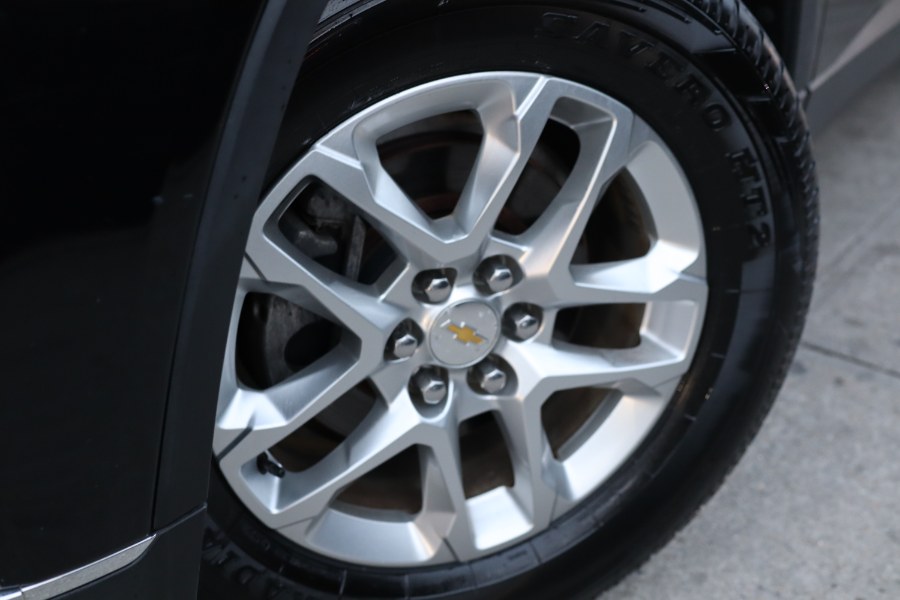 2019 Chevrolet Traverse AWD 4dr LT Cloth w/1LT, available for sale in Jamaica, New York | Hillside Auto Mall Inc.. Jamaica, New York 2019 Chevrolet Traverse AWD 4dr LT Cloth w/1LT, available for sale in Jamaica, New York | Hillside Auto Mall Inc.. Jamaica, New York