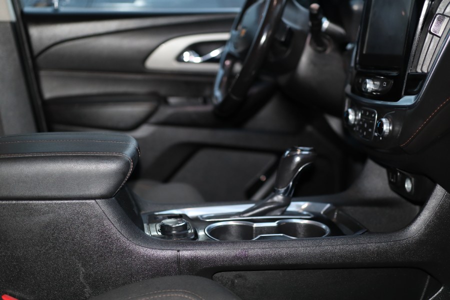 2019 Chevrolet Traverse AWD 4dr LT Cloth w/1LT, available for sale in Jamaica, New York | Hillside Auto Mall Inc.. Jamaica, New York 2019 Chevrolet Traverse AWD 4dr LT Cloth w/1LT, available for sale in Jamaica, New York | Hillside Auto Mall Inc.. Jamaica, New York