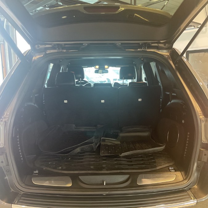 2014 Jeep Grand Cherokee 4WD 4dr Limited, available for sale in Huntington Station, New York | Drive Big 4 Cheap. Huntington Station, New York 2014 Jeep Grand Cherokee 4WD 4dr Limited, available for sale in Huntington Station, New York | Drive Big 4 Cheap. Huntington Station, New York