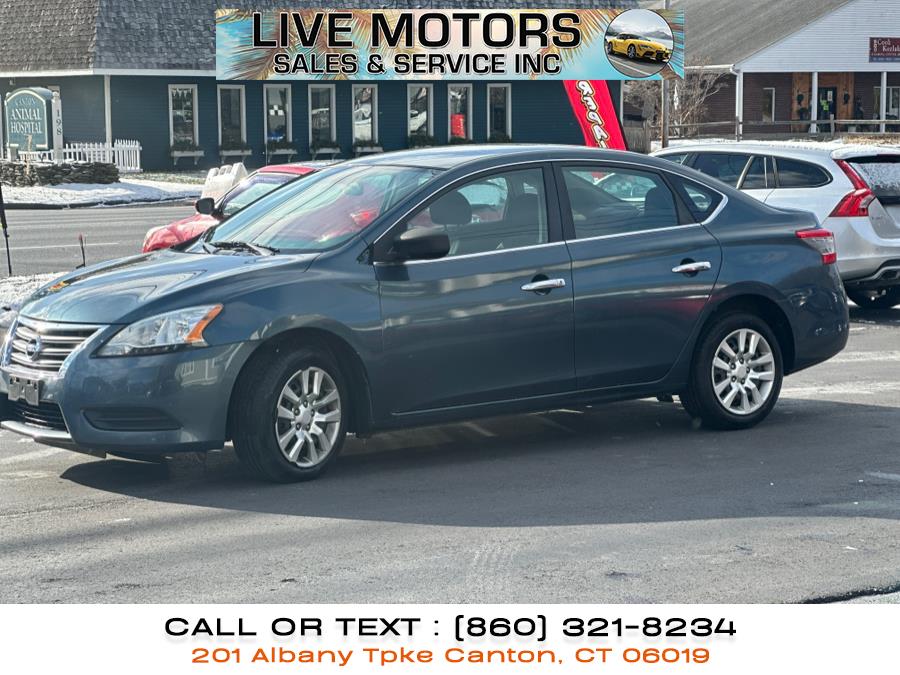 2014 Nissan Sentra SV photo 2