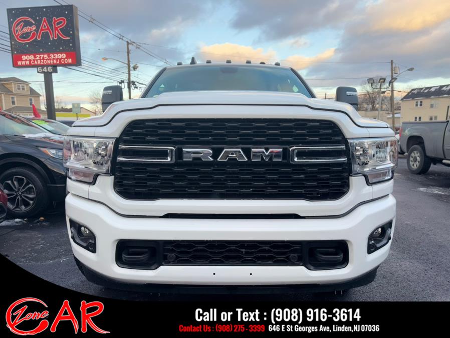 2024 RAM Ram 3500 Pickup Big Horn photo 2