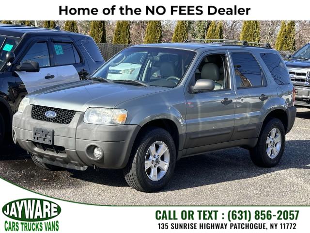 Used 2006 Ford Escape in Patchogue, New York | Jayware Cars Trucks Vans. Patchogue, New York