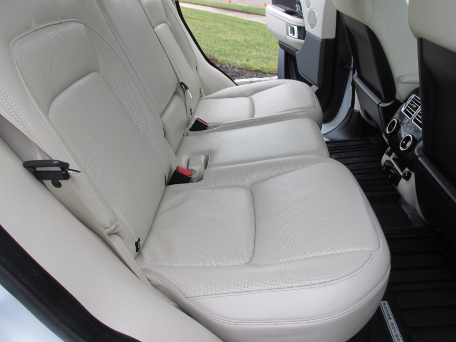 2020 Land Rover Range Rover HSE SWB, available for sale in Massapequa, New York | South Shore Auto Brokers & Sales. Massapequa, New York 2020 Land Rover Range Rover HSE SWB, available for sale in Massapequa, New York | South Shore Auto Brokers & Sales. Massapequa, New York