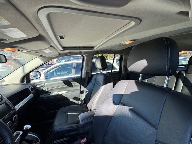 2016 Jeep Compass 4WD 4dr Latitude, available for sale in Huntington Station, New York | Huntington Auto Mall. Huntington Station, New York 2016 Jeep Compass 4WD 4dr Latitude, available for sale in Huntington Station, New York | Huntington Auto Mall. Huntington Station, New York