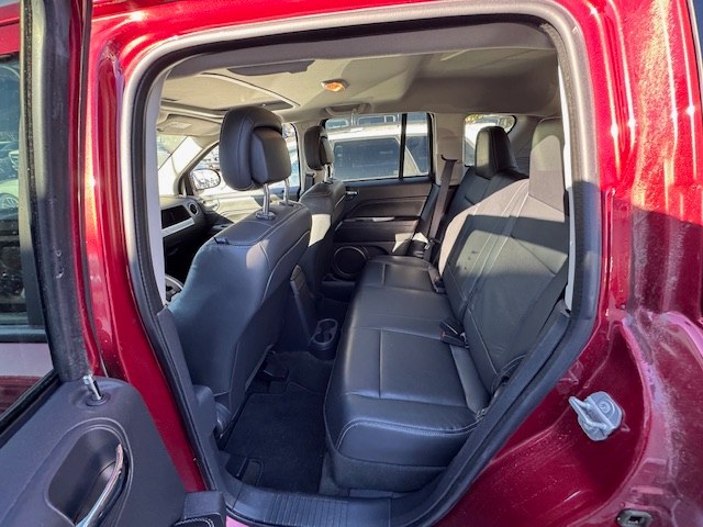 2016 Jeep Compass 4WD 4dr Latitude, available for sale in Huntington Station, New York | Huntington Auto Mall. Huntington Station, New York 2016 Jeep Compass 4WD 4dr Latitude, available for sale in Huntington Station, New York | Huntington Auto Mall. Huntington Station, New York