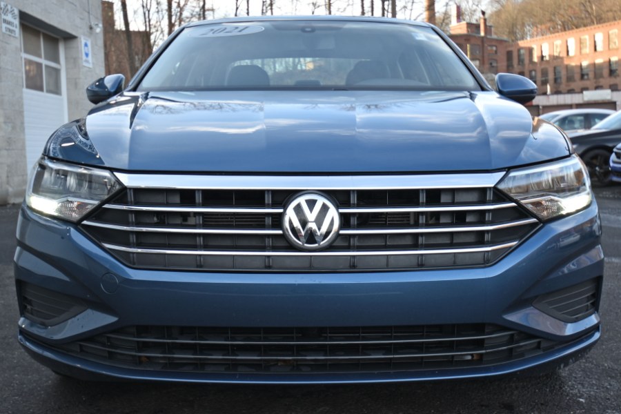 2021 Volkswagen Jetta SE photo 9