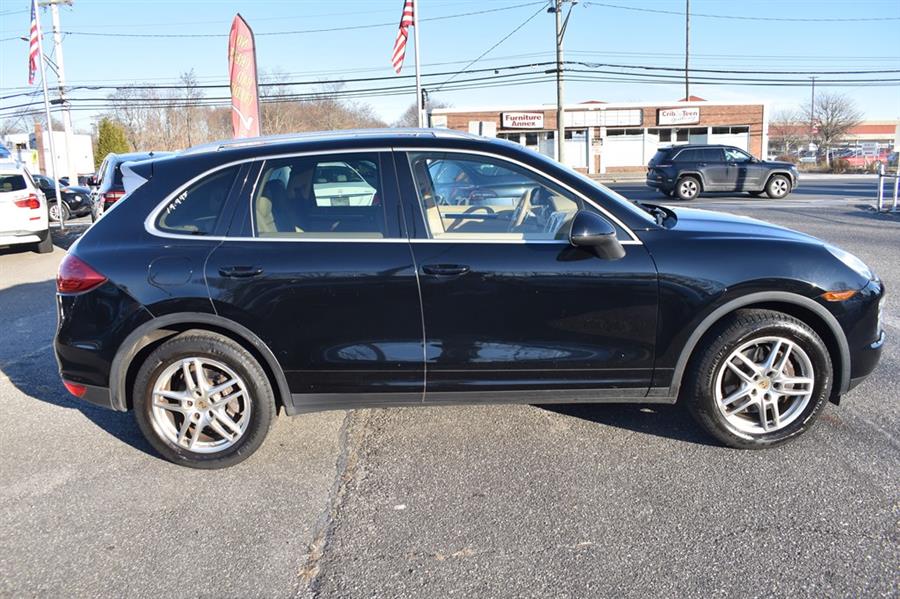 2014 Porsche Cayenne null photo 8