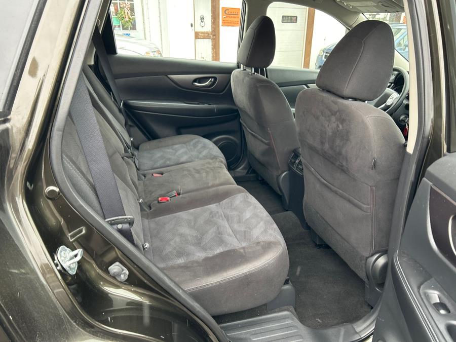 2015 Nissan Rogue AWD 4dr SV, available for sale in Stafford Springs, Connecticut | Dick's Sales and Service LLC. Stafford Springs, Connecticut 2015 Nissan Rogue AWD 4dr SV, available for sale in Stafford Springs, Connecticut | Dick's Sales and Service LLC. Stafford Springs, Connecticut