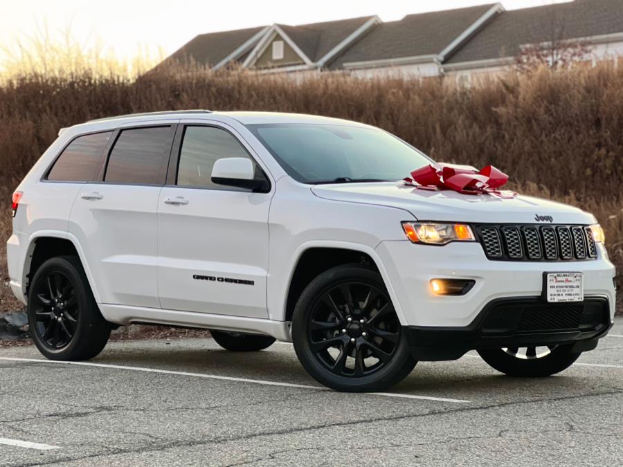 Used 2018 Jeep Grand Cherokee in Paterson, New Jersey | Speedway Motors LLC. Paterson, New Jersey