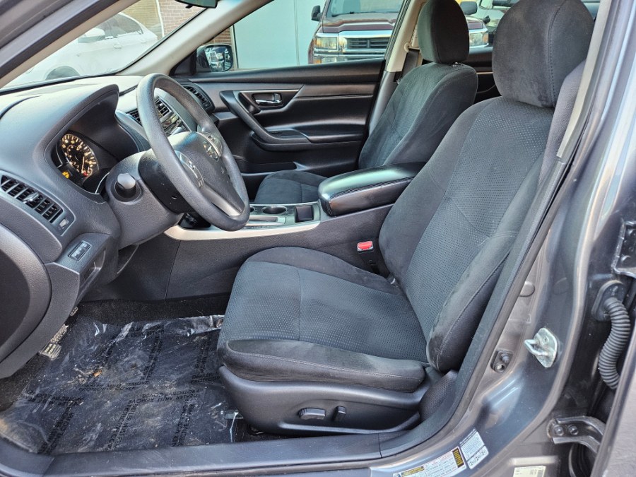 2015 Nissan Altima 4dr Sdn I4 2.5 SV, available for sale in East Windsor, Connecticut | Toro Auto. East Windsor, Connecticut 2015 Nissan Altima 4dr Sdn I4 2.5 SV, available for sale in East Windsor, Connecticut | Toro Auto. East Windsor, Connecticut