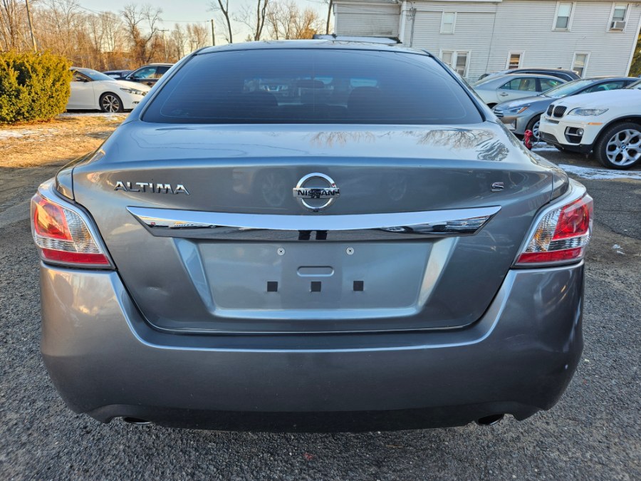2015 Nissan Altima 4dr Sdn I4 2.5 SV, available for sale in East Windsor, Connecticut | Toro Auto. East Windsor, Connecticut 2015 Nissan Altima 4dr Sdn I4 2.5 SV, available for sale in East Windsor, Connecticut | Toro Auto. East Windsor, Connecticut