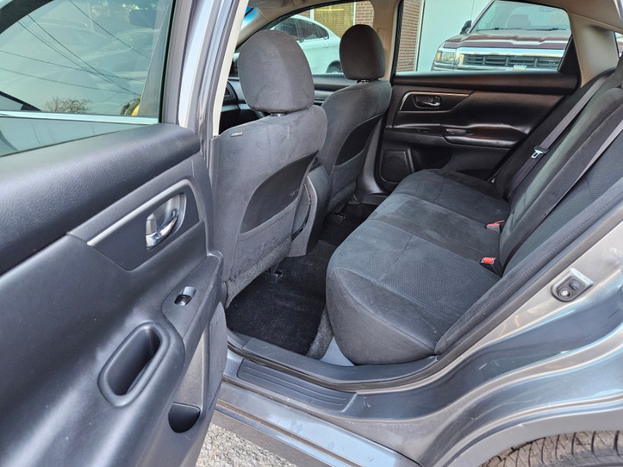 2015 Nissan Altima 4dr Sdn I4 2.5 SV, available for sale in East Windsor, Connecticut | Toro Auto. East Windsor, Connecticut 2015 Nissan Altima 4dr Sdn I4 2.5 SV, available for sale in East Windsor, Connecticut | Toro Auto. East Windsor, Connecticut