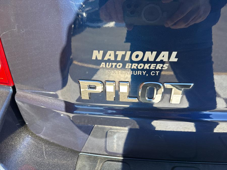 2015 Honda Pilot 4WD 4dr LX, available for sale in Waterbury, Connecticut | National Auto Brokers, Inc.. Waterbury, Connecticut 2015 Honda Pilot 4WD 4dr LX, available for sale in Waterbury, Connecticut | National Auto Brokers, Inc.. Waterbury, Connecticut