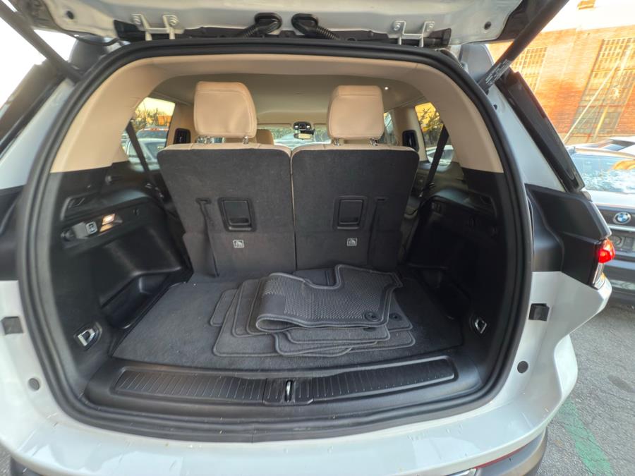 2021 Jeep Grand Cherokee L Limited 4x4, available for sale in Freeport, New York | Prestige Motor Cars. Freeport, New York 2021 Jeep Grand Cherokee L Limited 4x4, available for sale in Freeport, New York | Prestige Motor Cars. Freeport, New York
