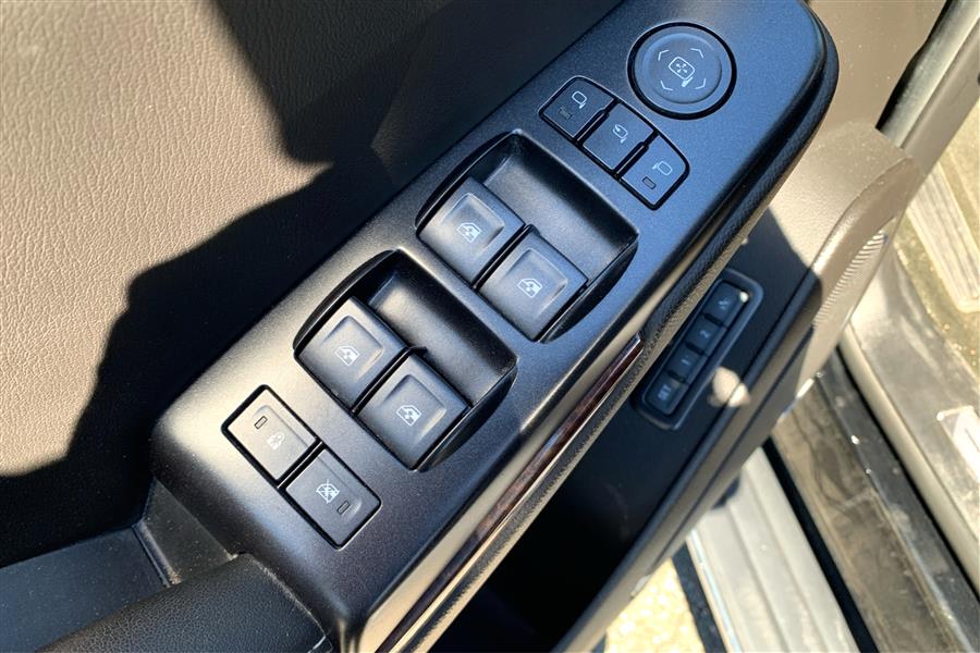 2017 GMC Yukon 4WD 4dr SLT, available for sale in Lindenhurst, New York | Power Motor Group. Lindenhurst, New York 2017 GMC Yukon 4WD 4dr SLT, available for sale in Lindenhurst, New York | Power Motor Group. Lindenhurst, New York