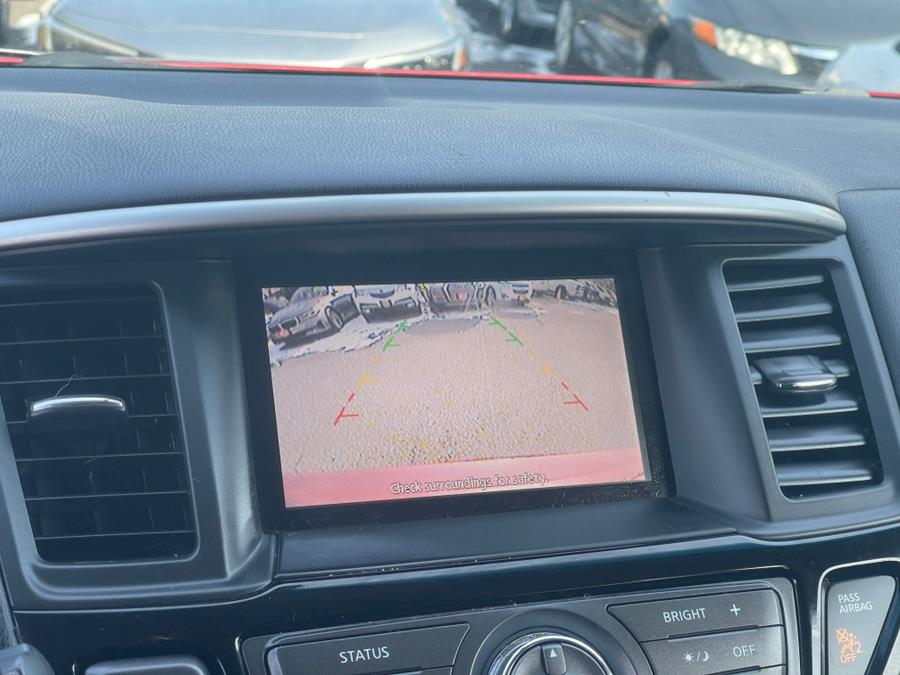 2014 Nissan Pathfinder 4WD 4dr S, available for sale in Irvington , New Jersey | Auto Haus of Irvington Corp. Irvington , New Jersey 2014 Nissan Pathfinder 4WD 4dr S, available for sale in Irvington , New Jersey | Auto Haus of Irvington Corp. Irvington , New Jersey