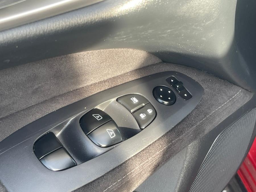2014 Nissan Pathfinder 4WD 4dr S, available for sale in Irvington , New Jersey | Auto Haus of Irvington Corp. Irvington , New Jersey 2014 Nissan Pathfinder 4WD 4dr S, available for sale in Irvington , New Jersey | Auto Haus of Irvington Corp. Irvington , New Jersey