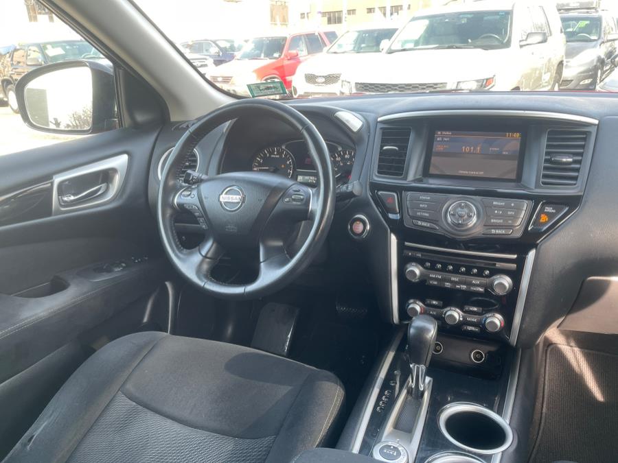 2014 Nissan Pathfinder 4WD 4dr S, available for sale in Irvington , New Jersey | Auto Haus of Irvington Corp. Irvington , New Jersey 2014 Nissan Pathfinder 4WD 4dr S, available for sale in Irvington , New Jersey | Auto Haus of Irvington Corp. Irvington , New Jersey
