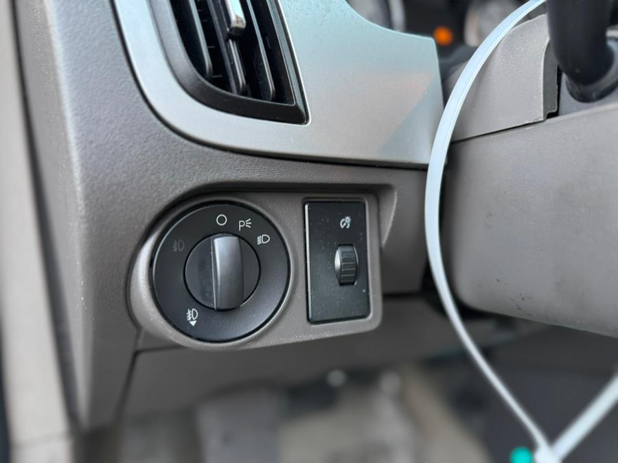 2009 Ford Focus 4dr Sdn SEL, available for sale in BURLINGTON, New Jersey | Tri States Auto Group. BURLINGTON, New Jersey 2009 Ford Focus 4dr Sdn SEL, available for sale in BURLINGTON, New Jersey | Tri States Auto Group. BURLINGTON, New Jersey