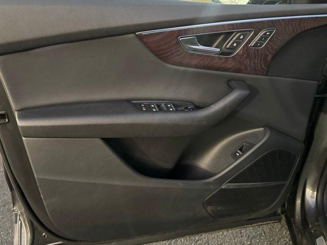 2019 Audi Q8 3.0T Premium Plus, available for sale in Floral Park, New York | Shop Auto NY. Floral Park, New York 2019 Audi Q8 3.0T Premium Plus, available for sale in Floral Park, New York | Shop Auto NY. Floral Park, New York