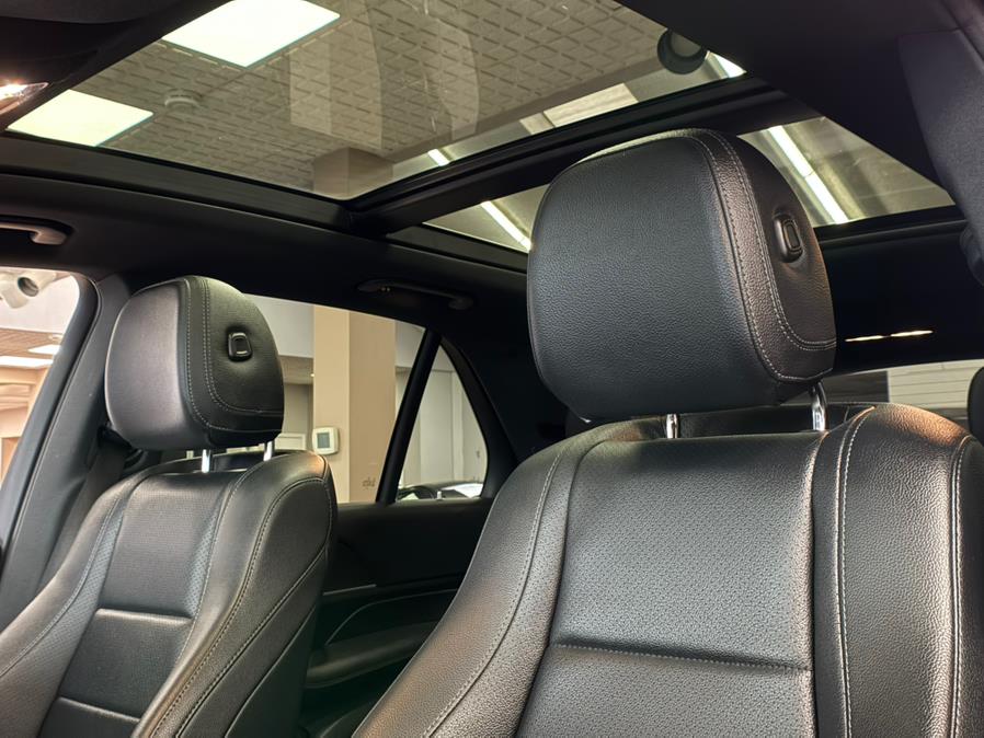 2022 Mercedes-Benz GLE GLE 350 4MATIC SUV, available for sale in Massapequa Park, New York | Power Motors East. Massapequa Park, New York 2022 Mercedes-Benz GLE GLE 350 4MATIC SUV, available for sale in Massapequa Park, New York | Power Motors East. Massapequa Park, New York