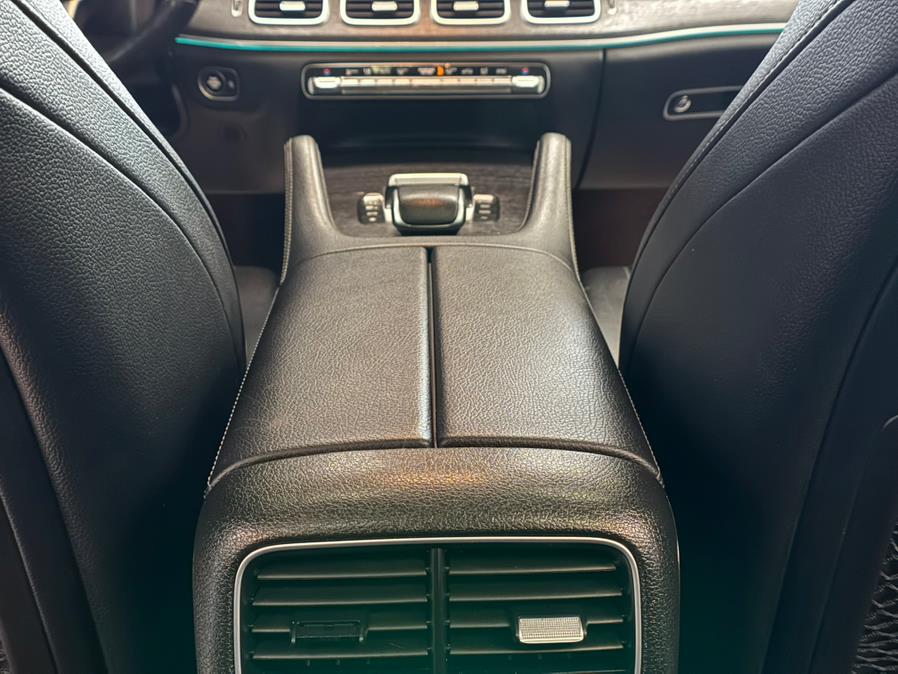 2022 Mercedes-Benz GLE GLE 350 4MATIC SUV, available for sale in Massapequa Park, New York | Power Motors East. Massapequa Park, New York 2022 Mercedes-Benz GLE GLE 350 4MATIC SUV, available for sale in Massapequa Park, New York | Power Motors East. Massapequa Park, New York