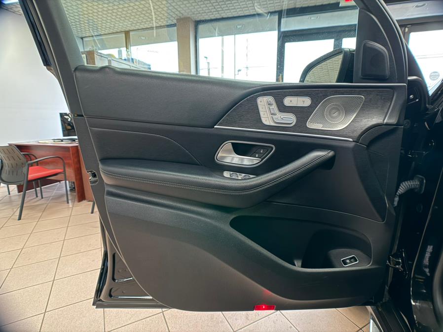 2022 Mercedes-Benz GLE GLE 350 4MATIC SUV, available for sale in Massapequa Park, New York | Power Motors East. Massapequa Park, New York 2022 Mercedes-Benz GLE GLE 350 4MATIC SUV, available for sale in Massapequa Park, New York | Power Motors East. Massapequa Park, New York
