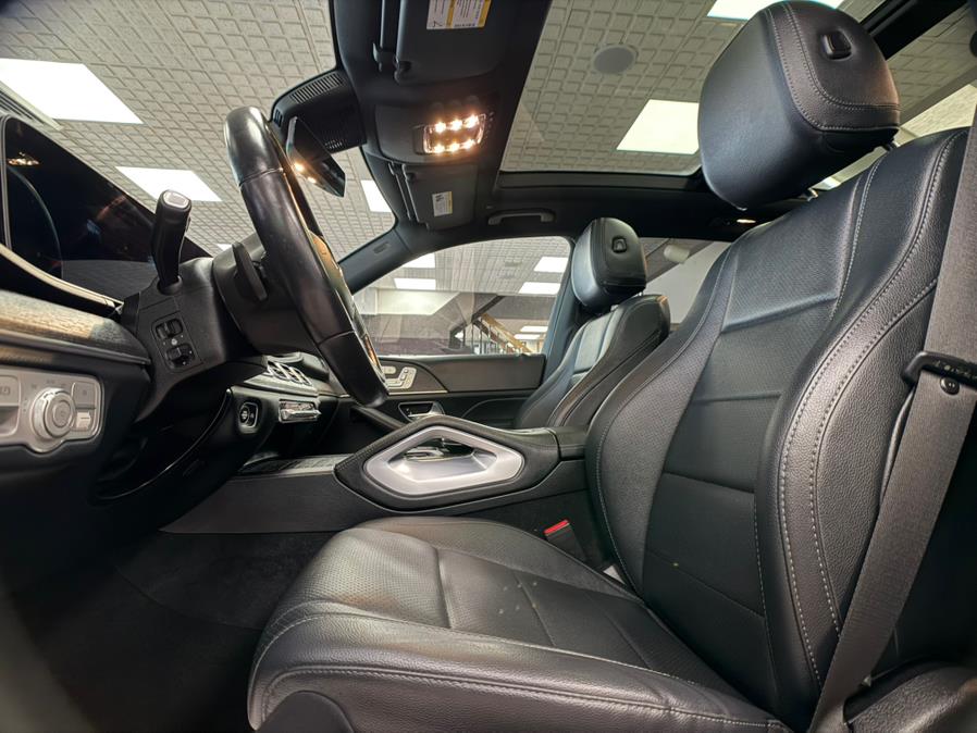 2022 Mercedes-Benz GLE GLE 350 4MATIC SUV, available for sale in Massapequa Park, New York | Power Motors East. Massapequa Park, New York 2022 Mercedes-Benz GLE GLE 350 4MATIC SUV, available for sale in Massapequa Park, New York | Power Motors East. Massapequa Park, New York