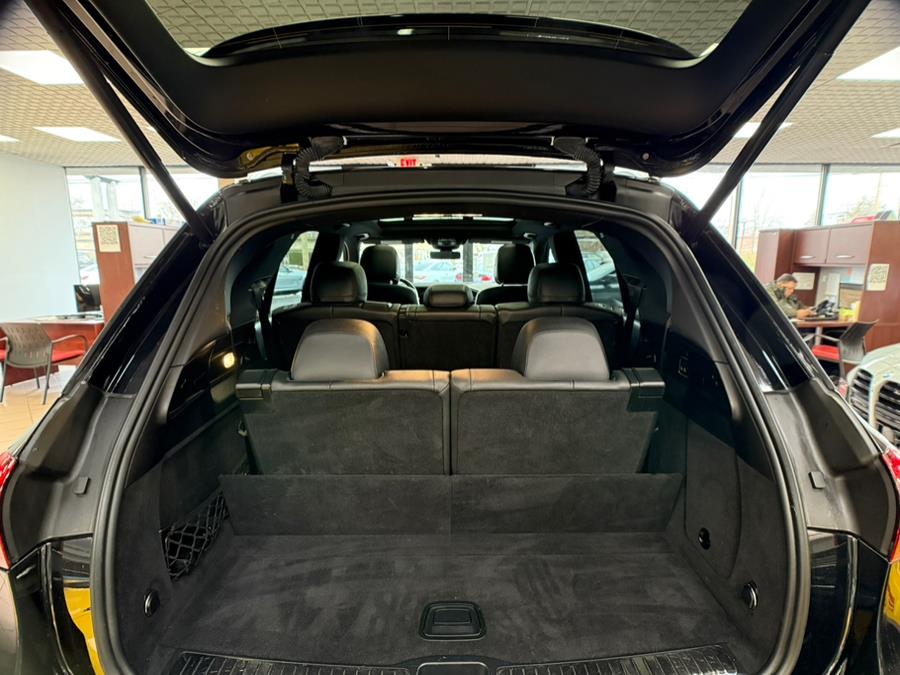 2022 Mercedes-Benz GLE GLE 350 4MATIC SUV, available for sale in Massapequa Park, New York | Power Motors East. Massapequa Park, New York 2022 Mercedes-Benz GLE GLE 350 4MATIC SUV, available for sale in Massapequa Park, New York | Power Motors East. Massapequa Park, New York