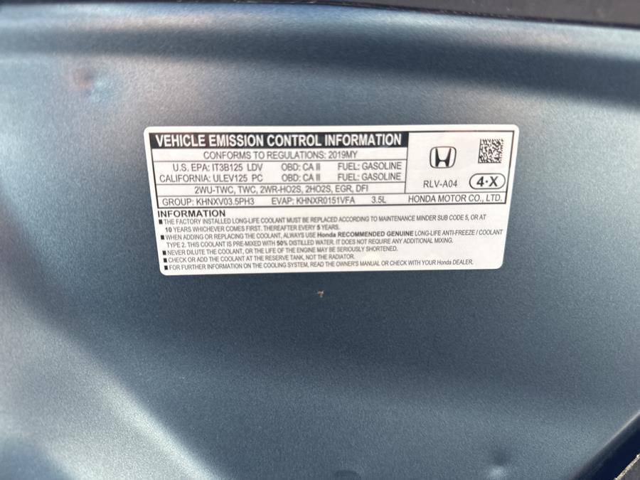 2019 Honda Pilot EX-L w/Navi & RES AWD, available for sale in Waterbury, Connecticut | National Auto Brokers, Inc.. Waterbury, Connecticut 2019 Honda Pilot EX-L w/Navi & RES AWD, available for sale in Waterbury, Connecticut | National Auto Brokers, Inc.. Waterbury, Connecticut