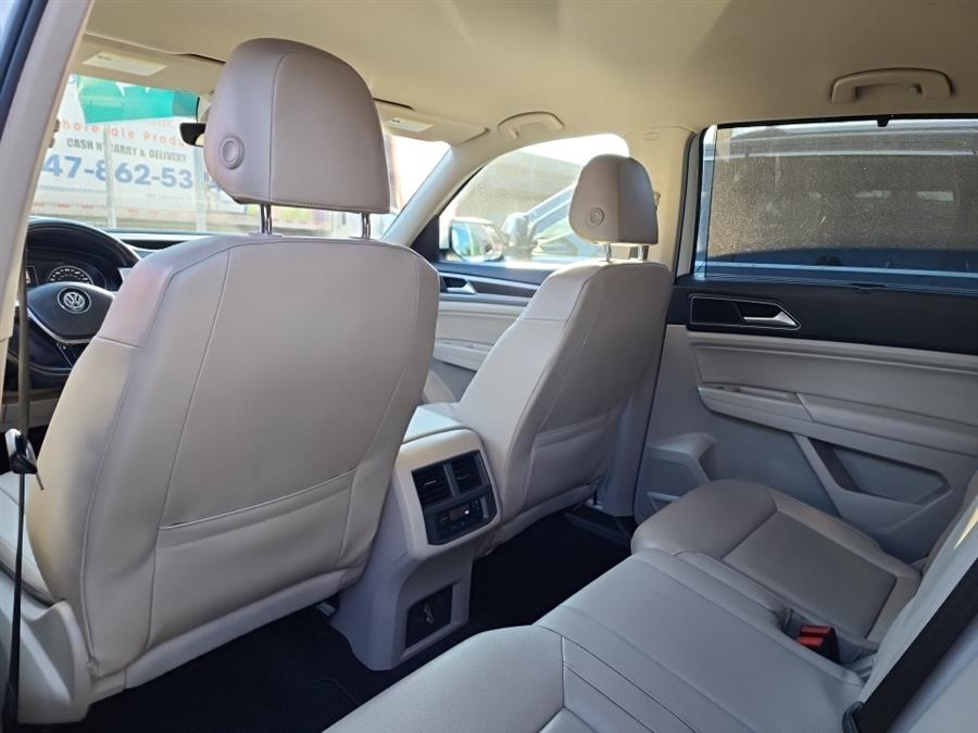 2018 Volkswagen Atlas 3.6L V6 SE 4MOTION, available for sale in Islip, New York | L.I. Auto Gallery. Islip, New York 2018 Volkswagen Atlas 3.6L V6 SE 4MOTION, available for sale in Islip, New York | L.I. Auto Gallery. Islip, New York