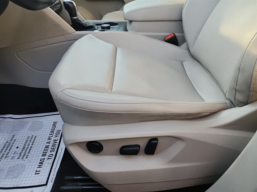 2018 Volkswagen Atlas 3.6L V6 SE 4MOTION, available for sale in Islip, New York | L.I. Auto Gallery. Islip, New York 2018 Volkswagen Atlas 3.6L V6 SE 4MOTION, available for sale in Islip, New York | L.I. Auto Gallery. Islip, New York
