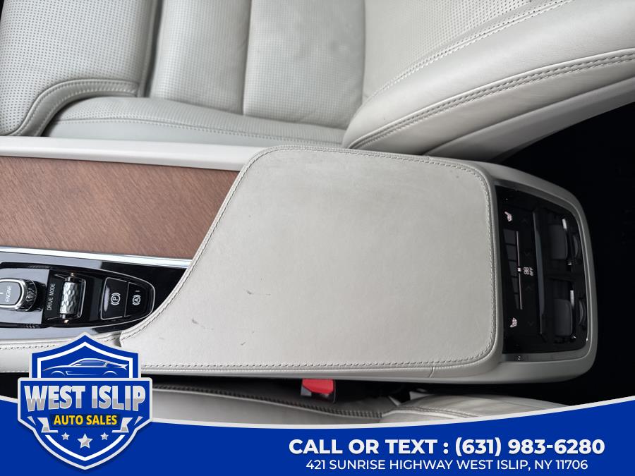 2017 Volvo XC90 T8 eAWD Plug-In Hybrid 7-Passenger Inscription, available for sale in West Islip, New York | West Islip Auto Sales. West Islip, New York 2017 Volvo XC90 T8 eAWD Plug-In Hybrid 7-Passenger Inscription, available for sale in West Islip, New York | West Islip Auto Sales. West Islip, New York