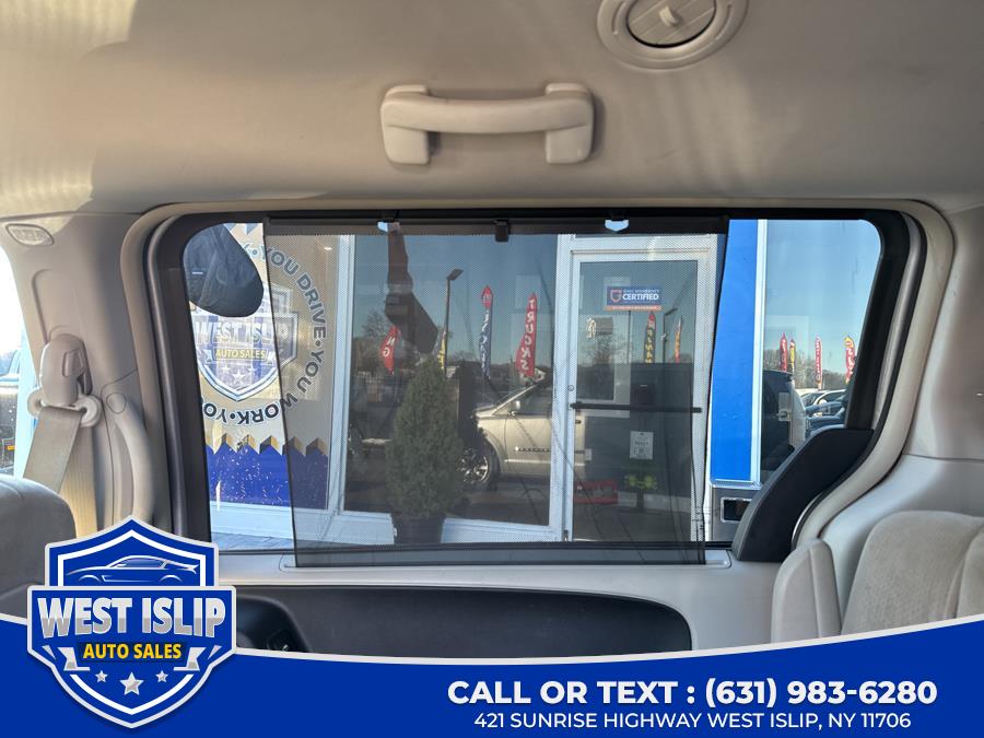 2015 Chrysler Town & Country w/ RES 4dr Wgn Touring, available for sale in West Islip, New York | West Islip Auto Sales. West Islip, New York 2015 Chrysler Town & Country w/ RES 4dr Wgn Touring, available for sale in West Islip, New York | West Islip Auto Sales. West Islip, New York
