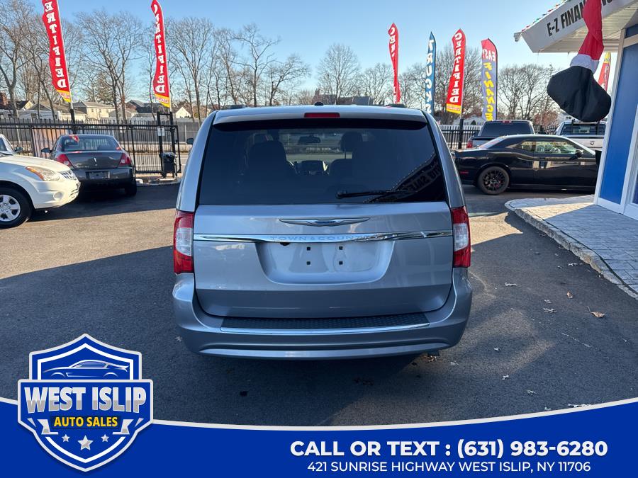 2015 Chrysler Town & Country w/ RES 4dr Wgn Touring, available for sale in West Islip, New York | West Islip Auto Sales. West Islip, New York 2015 Chrysler Town & Country w/ RES 4dr Wgn Touring, available for sale in West Islip, New York | West Islip Auto Sales. West Islip, New York