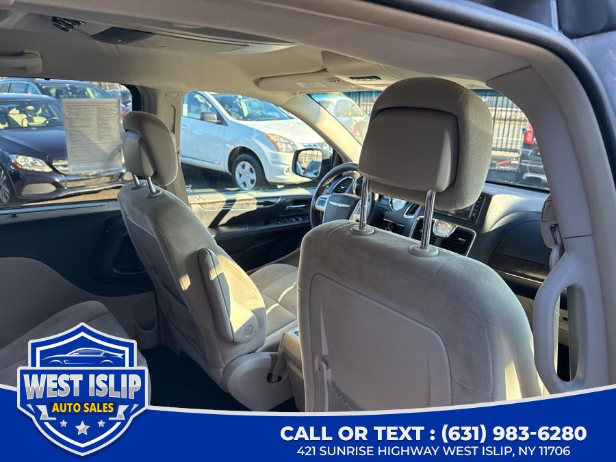 2015 Chrysler Town & Country w/ RES 4dr Wgn Touring, available for sale in West Islip, New York | West Islip Auto Sales. West Islip, New York 2015 Chrysler Town & Country w/ RES 4dr Wgn Touring, available for sale in West Islip, New York | West Islip Auto Sales. West Islip, New York