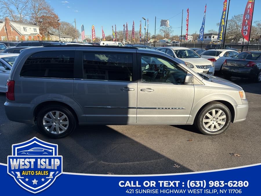 2015 Chrysler Town & Country w/ RES 4dr Wgn Touring, available for sale in West Islip, New York | West Islip Auto Sales. West Islip, New York 2015 Chrysler Town & Country w/ RES 4dr Wgn Touring, available for sale in West Islip, New York | West Islip Auto Sales. West Islip, New York