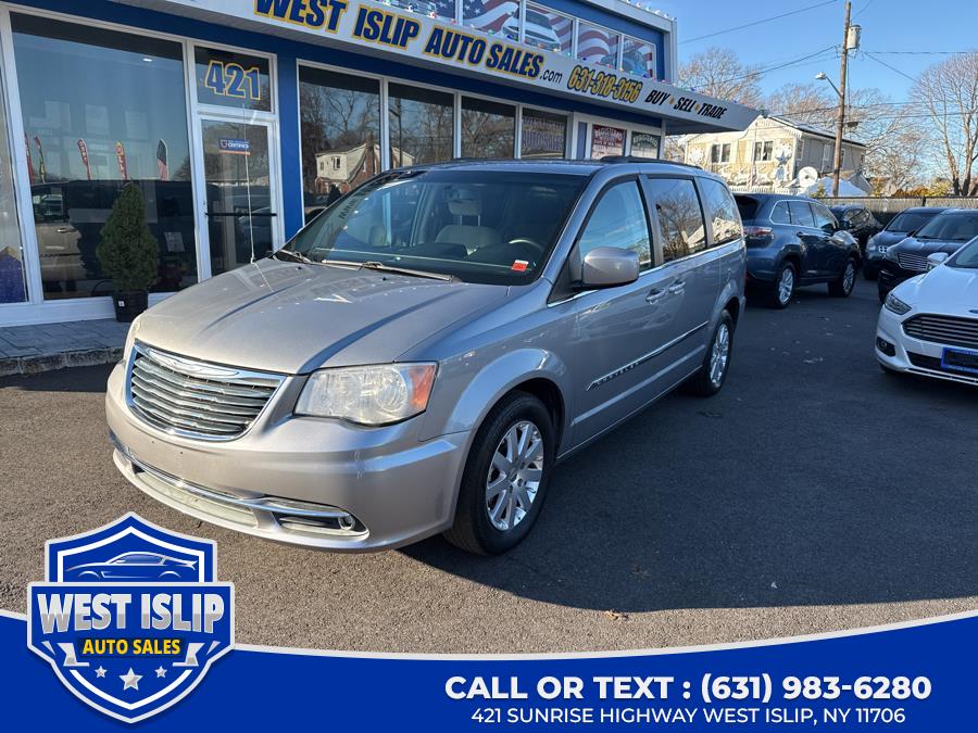 2015 Chrysler Town & Country w/ RES 4dr Wgn Touring, available for sale in West Islip, New York | West Islip Auto Sales. West Islip, New York 2015 Chrysler Town & Country w/ RES 4dr Wgn Touring, available for sale in West Islip, New York | West Islip Auto Sales. West Islip, New York
