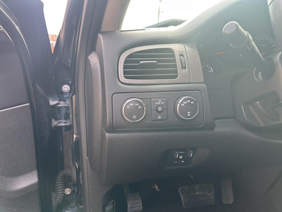 2012 Chevrolet Silverado 1500 4WD Crew Cab 143.5" LTZ, available for sale in South Windsor , Connecticut | Ful-line Auto LLC. South Windsor , Connecticut 2012 Chevrolet Silverado 1500 4WD Crew Cab 143.5" LTZ, available for sale in South Windsor , Connecticut | Ful-line Auto LLC. South Windsor , Connecticut