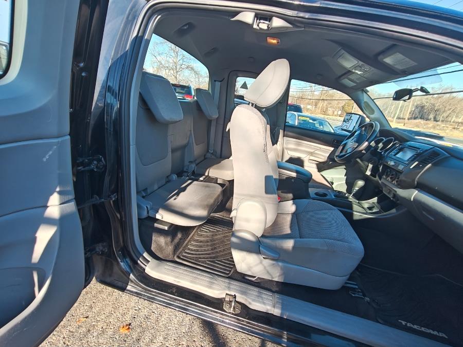 2013 Toyota Tacoma 4WD Access Cab V6 AT (Natl), available for sale in South Windsor, Connecticut | Fancy Rides LLC. South Windsor, Connecticut 2013 Toyota Tacoma 4WD Access Cab V6 AT (Natl), available for sale in South Windsor, Connecticut | Fancy Rides LLC. South Windsor, Connecticut