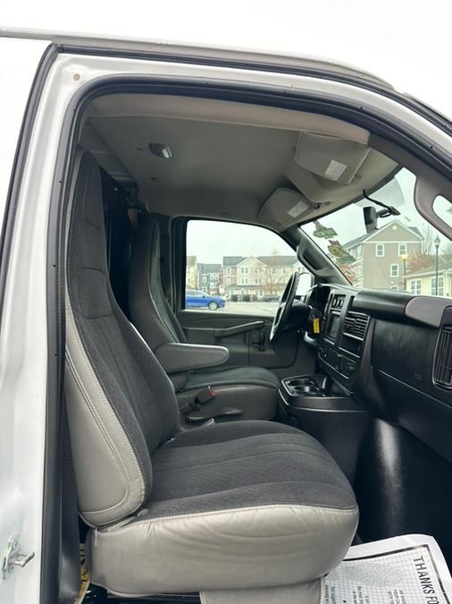 2018 Chevrolet Express Cargo Van RWD 2500 135", available for sale in Paterson, New Jersey | Speedway Motors LLC. Paterson, New Jersey 2018 Chevrolet Express Cargo Van RWD 2500 135", available for sale in Paterson, New Jersey | Speedway Motors LLC. Paterson, New Jersey