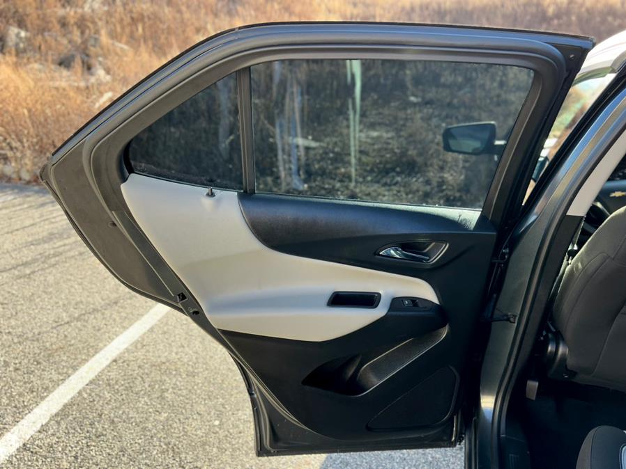 2019 Chevrolet Equinox AWD 4dr LS w/1LS, available for sale in Paterson, New Jersey | Speedway Motors LLC. Paterson, New Jersey 2019 Chevrolet Equinox AWD 4dr LS w/1LS, available for sale in Paterson, New Jersey | Speedway Motors LLC. Paterson, New Jersey
