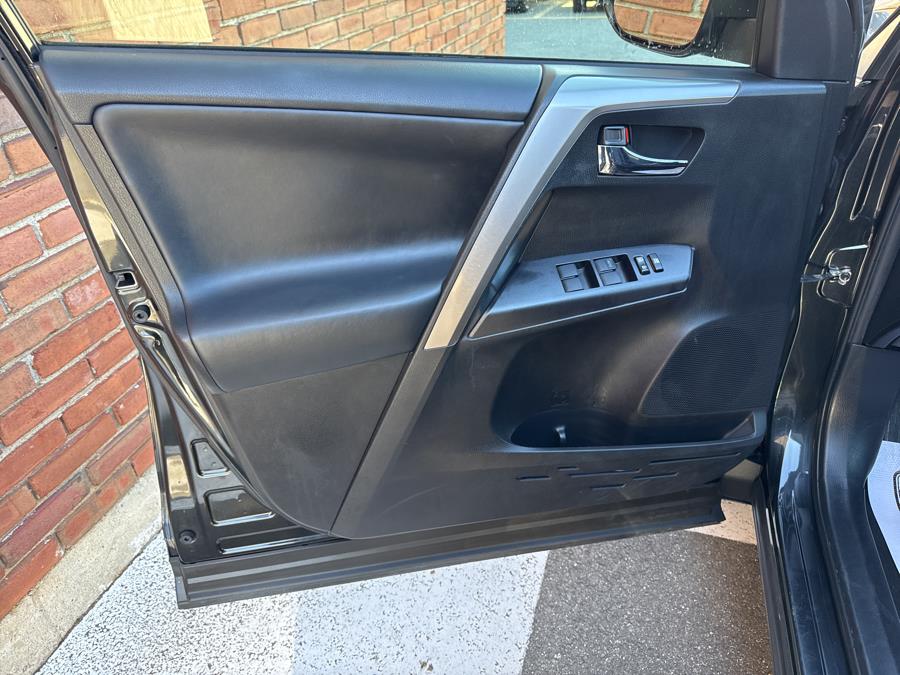 2017 Toyota RAV4 Hybrid XLE AWD, available for sale in Waterbury, Connecticut | National Auto Brokers, Inc.. Waterbury, Connecticut 2017 Toyota RAV4 Hybrid XLE AWD, available for sale in Waterbury, Connecticut | National Auto Brokers, Inc.. Waterbury, Connecticut