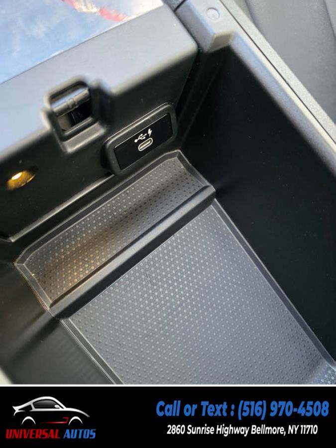2020 BMW 3 Series 330i xDrive Sedan North America, available for sale in Bellmore, New York | Universal Autos. Bellmore, New York 2020 BMW 3 Series 330i xDrive Sedan North America, available for sale in Bellmore, New York | Universal Autos. Bellmore, New York