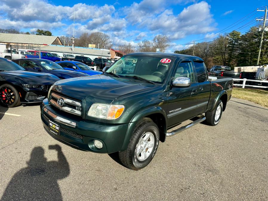 Used 2005 Toyota Tundra in South Windsor, Connecticut | Mike And Tony Auto Sales, Inc. South Windsor, Connecticut