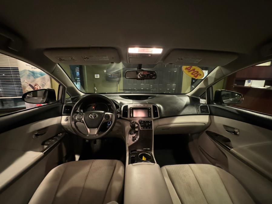 2014 Toyota Venza 4dr Wgn I4 AWD LE (Natl), available for sale in West Hartford, Connecticut | AutoMax. West Hartford, Connecticut 2014 Toyota Venza 4dr Wgn I4 AWD LE (Natl), available for sale in West Hartford, Connecticut | AutoMax. West Hartford, Connecticut