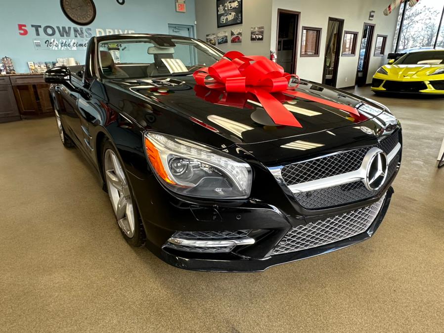 2014 Mercedes-Benz SL-Class //AMG SPORT PACKAGE 2dr Roadster SL 550, available for sale in Inwood, New York | 5 Towns Drive. Inwood, New York 2014 Mercedes-Benz SL-Class //AMG SPORT PACKAGE 2dr Roadster SL 550, available for sale in Inwood, New York | 5 Towns Drive. Inwood, New York