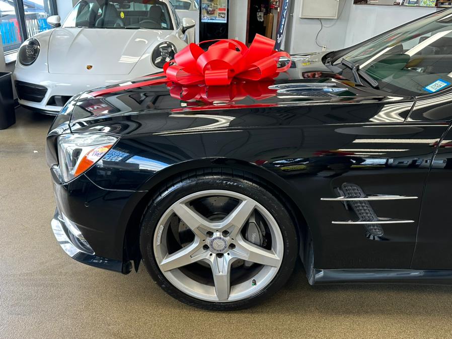 2014 Mercedes-Benz SL-Class //AMG SPORT PACKAGE 2dr Roadster SL 550, available for sale in Inwood, New York | 5 Towns Drive. Inwood, New York 2014 Mercedes-Benz SL-Class //AMG SPORT PACKAGE 2dr Roadster SL 550, available for sale in Inwood, New York | 5 Towns Drive. Inwood, New York