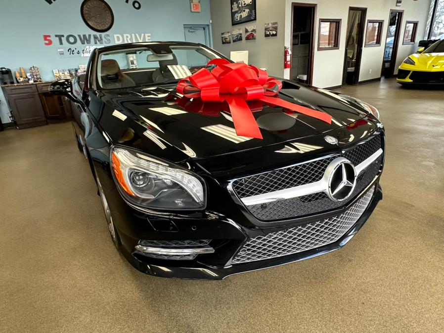2014 Mercedes-Benz SL-Class //AMG SPORT PACKAGE 2dr Roadster SL 550, available for sale in Inwood, New York | 5 Towns Drive. Inwood, New York 2014 Mercedes-Benz SL-Class //AMG SPORT PACKAGE 2dr Roadster SL 550, available for sale in Inwood, New York | 5 Towns Drive. Inwood, New York